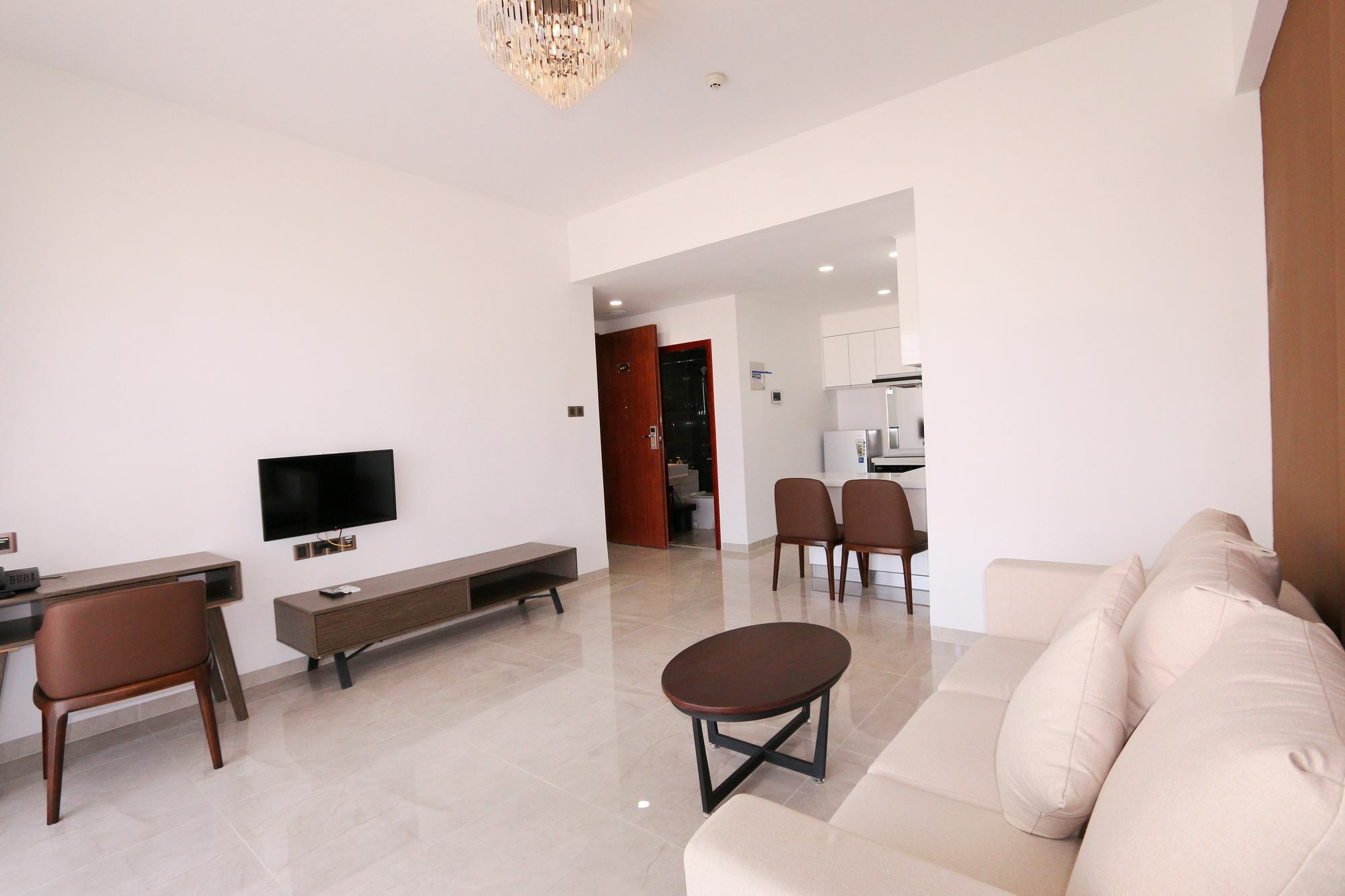 Eastland Hotel & Apartment Phnompen Kültér fotó