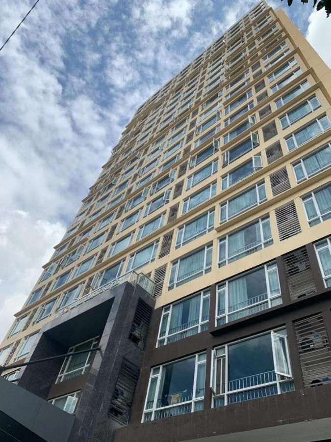 Eastland Hotel & Apartment Phnompen Kültér fotó